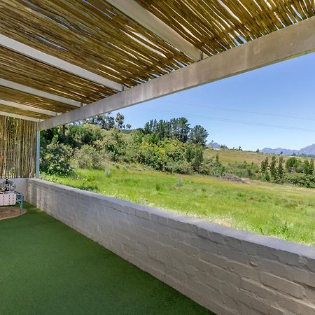 Wildlife Retreat On A Wine-Farm Villa Стеленбош Екстериор снимка